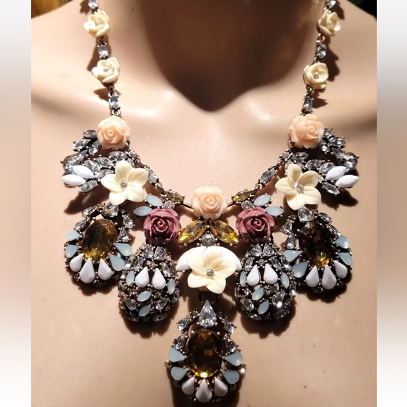 J CREW Camellia Rose Flower Choker - Picture 7 of 7